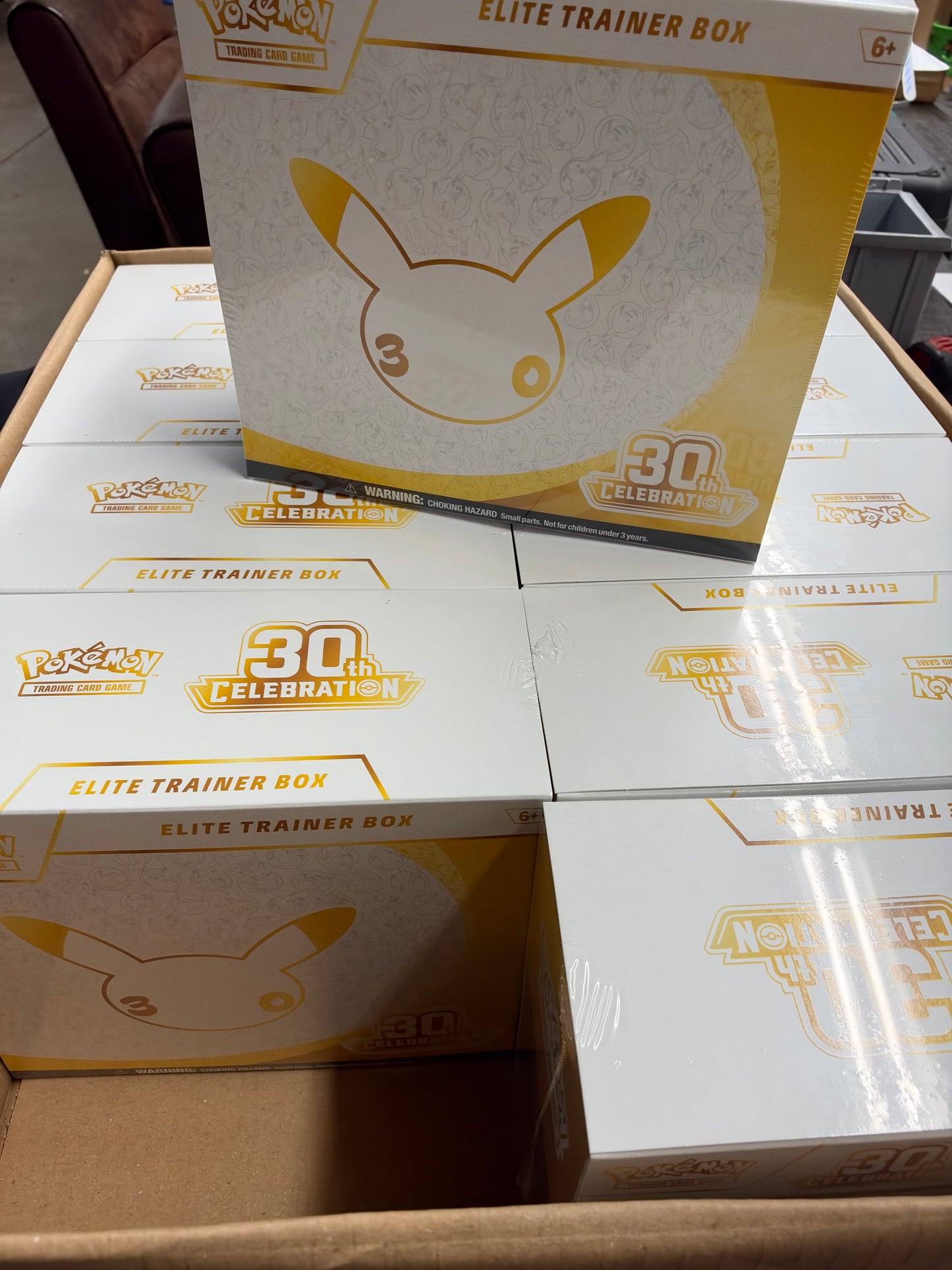 Pokémon 30th Celebration Elite Trainer Box